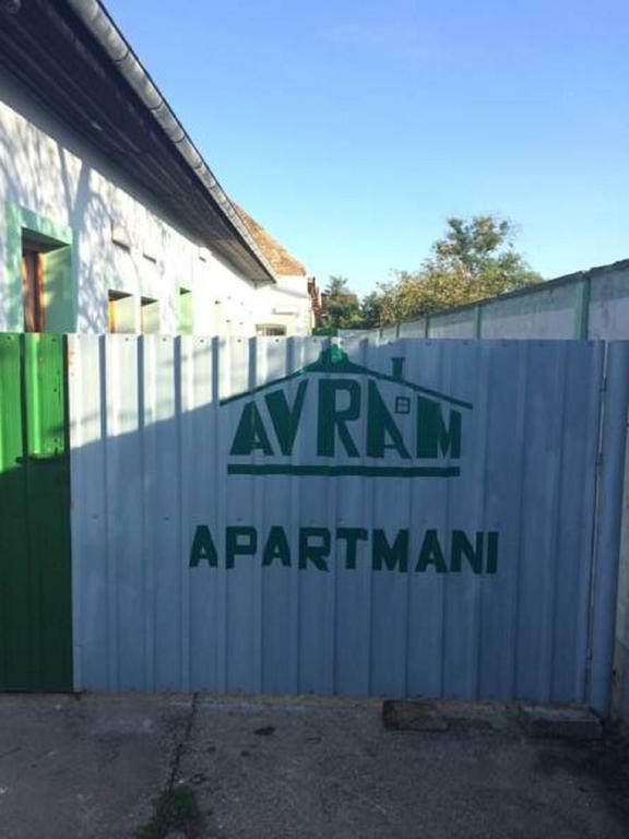 Apartments Avram Vrsac Rom bilde